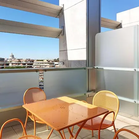 Precise House Mantegna Hotell