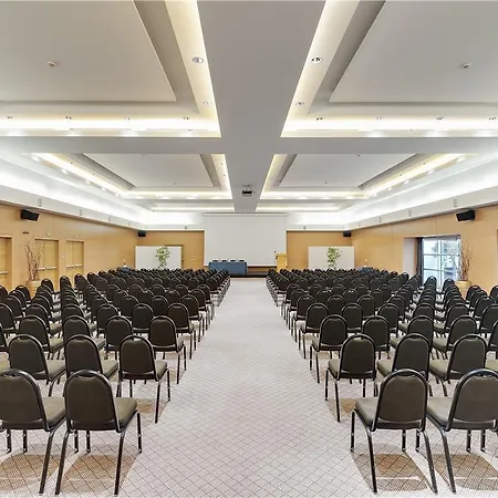 Hotell Precise House Mantegna *