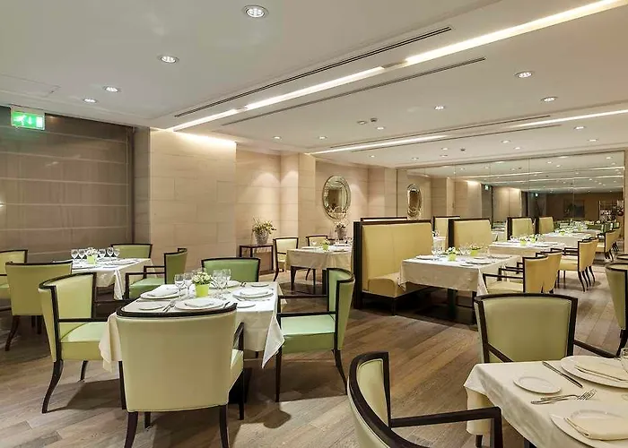 Precise House Mantegna Hotel