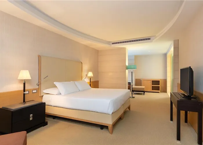 Precise House Mantegna *