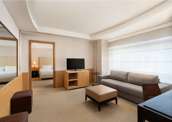 Precise House Mantegna